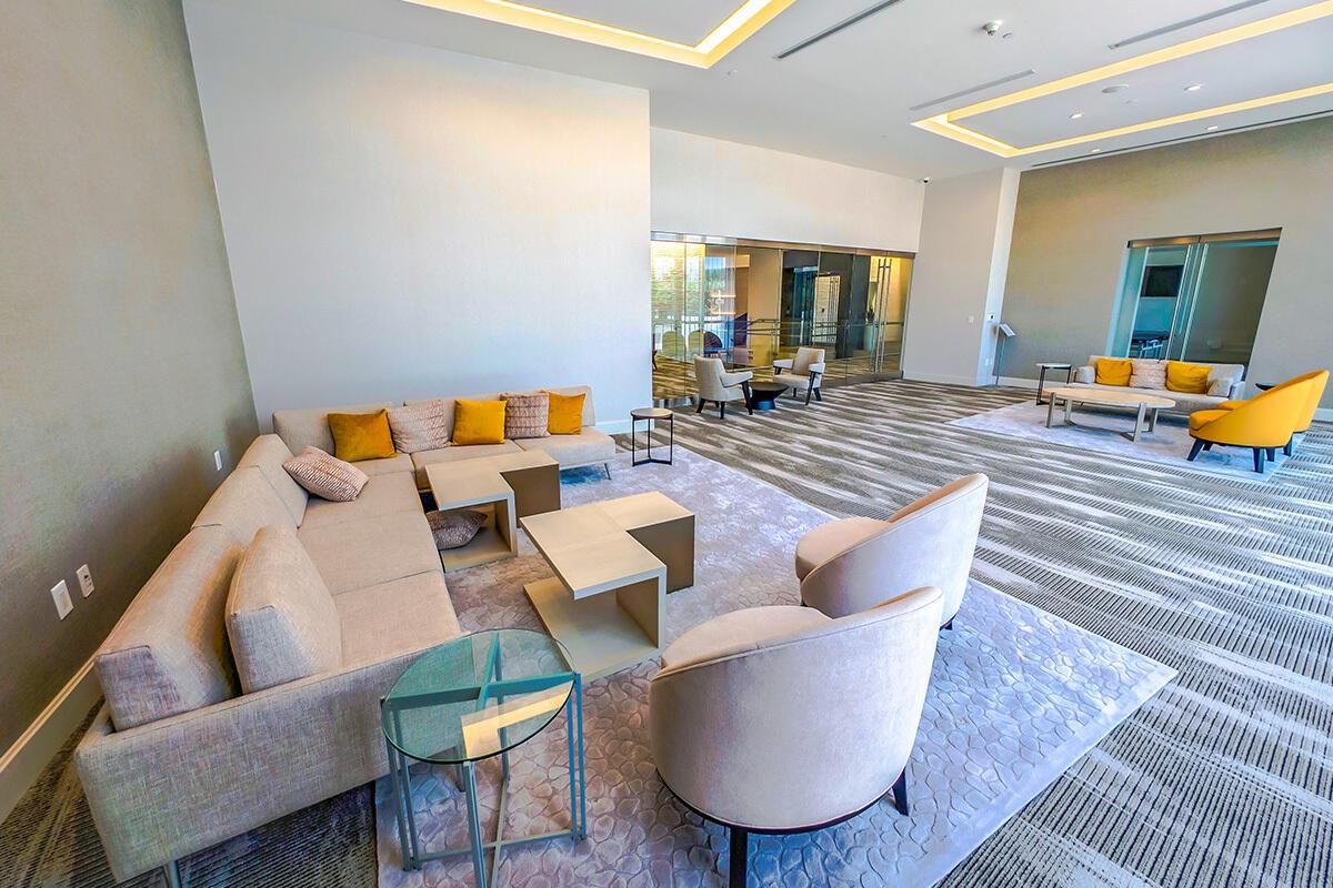 See details 3301a 2 / 2 1289 sq. ft. $ 2026-06-15 0 Photo