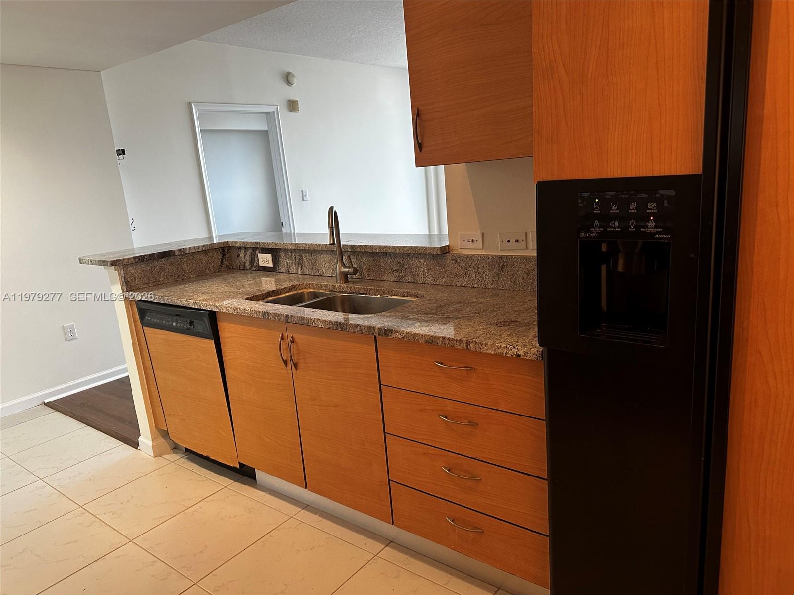 Photo of 18800 29th Ave  #914, Aventura, Florida, 33180 - 