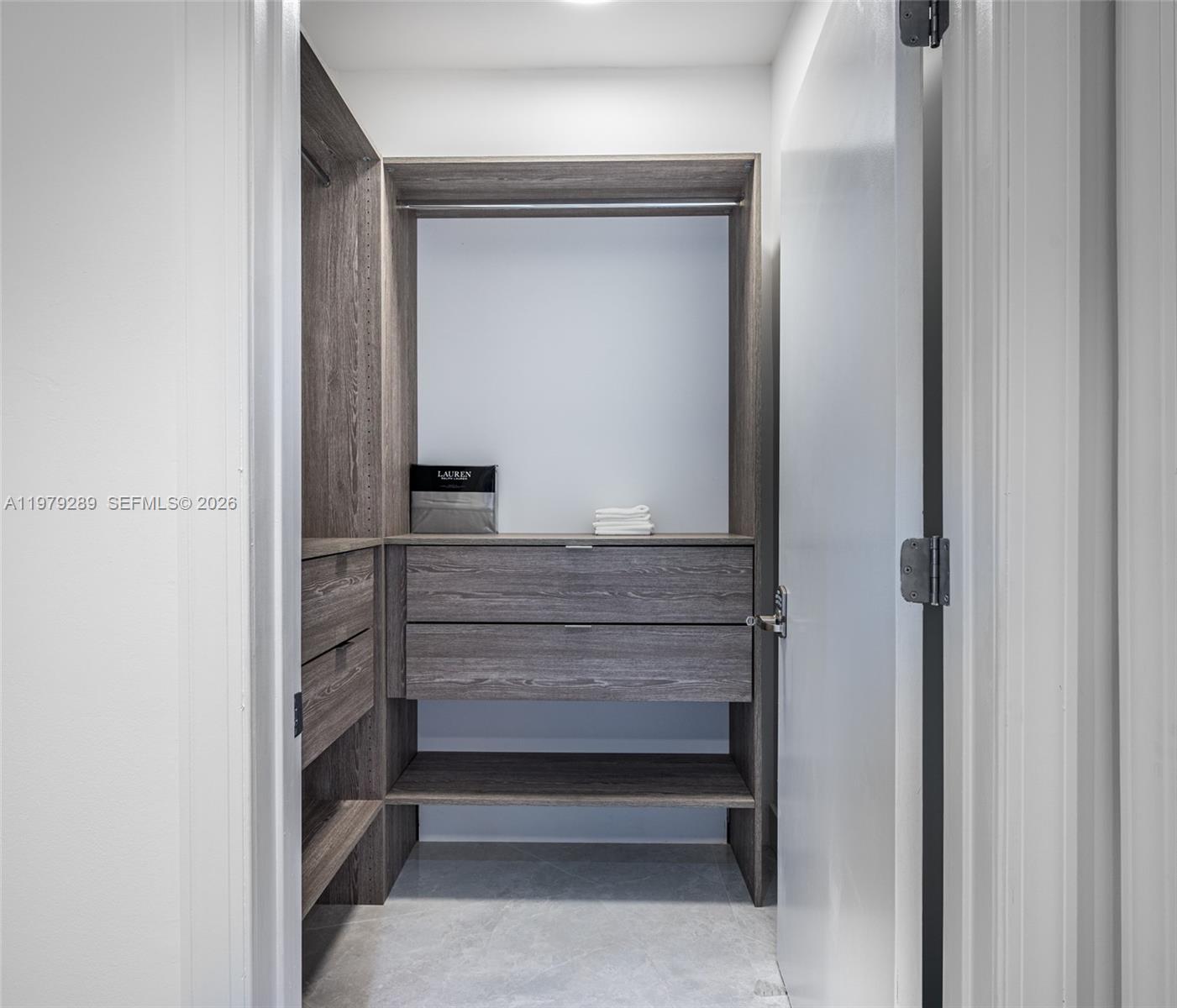 Photo of 3535 Ocean Dr  #1904, Hollywood, Florida, 33019 - 