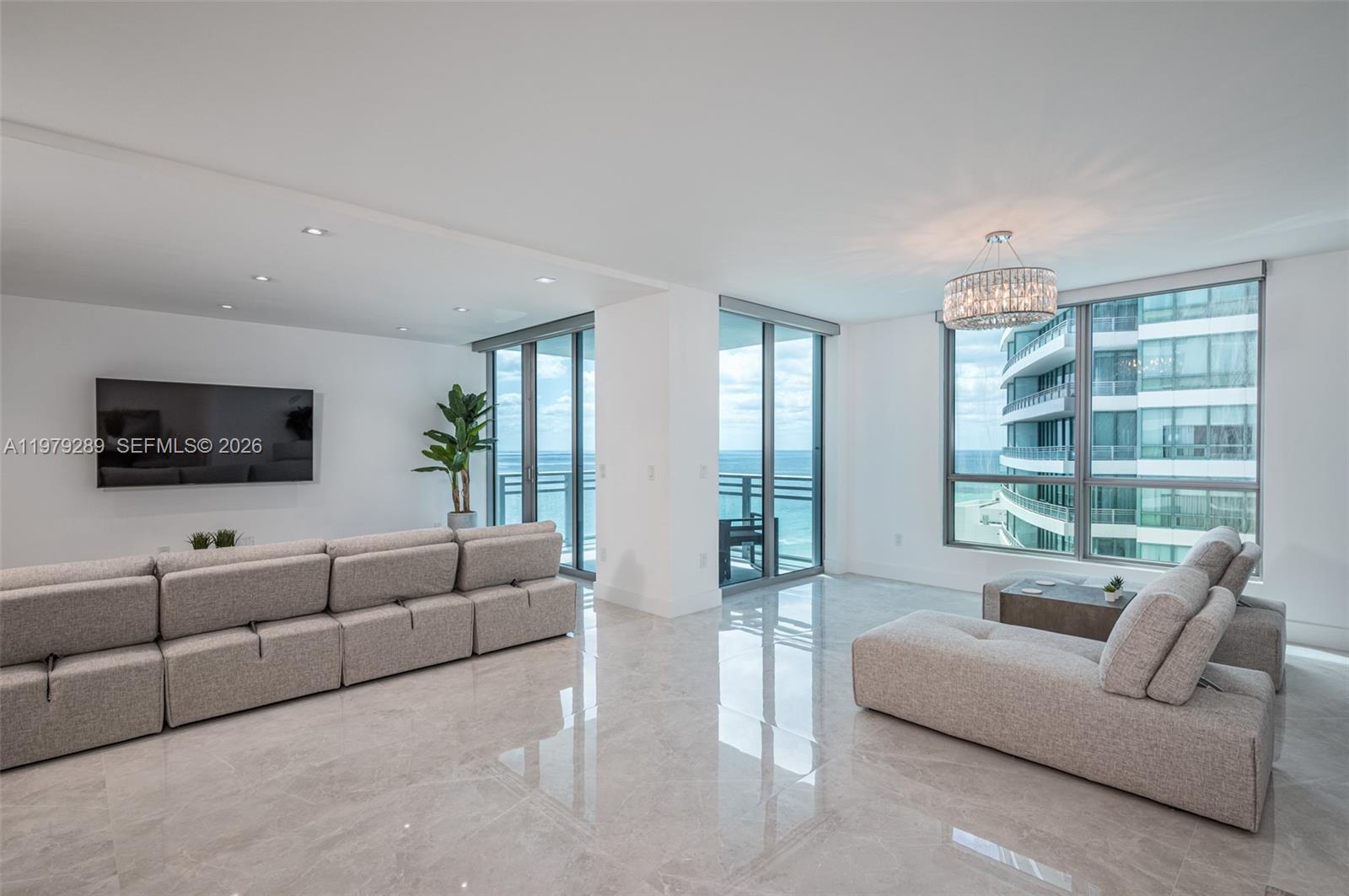 Photo of 3535 Ocean Dr  #1904, Hollywood, Florida, 33019 - 