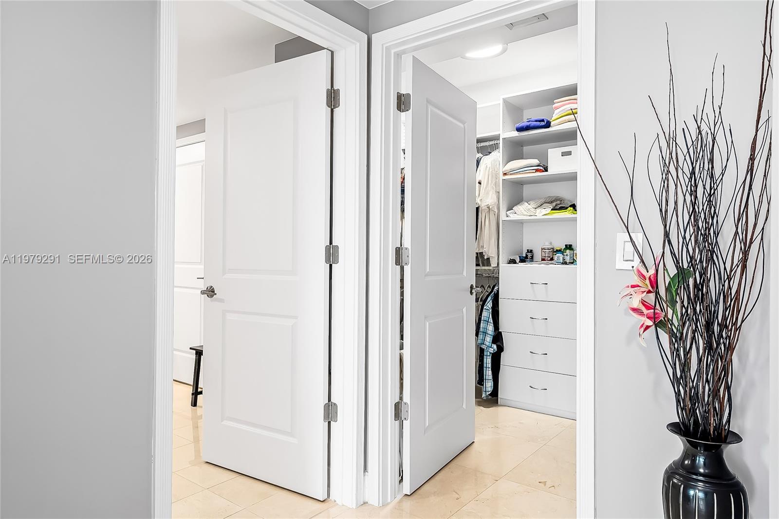 Photo of 3101 Ocean Dr  #1206, Hollywood, Florida, 33019 - 