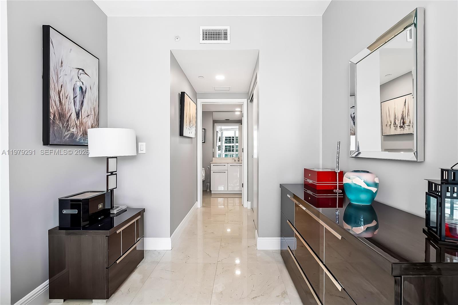 Photo of 3101 Ocean Dr  #1206, Hollywood, Florida, 33019 - 