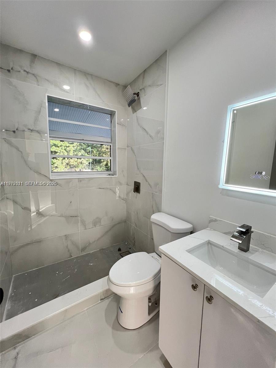   /  1560 кв.футов $ 2026-03-10 0 Фото