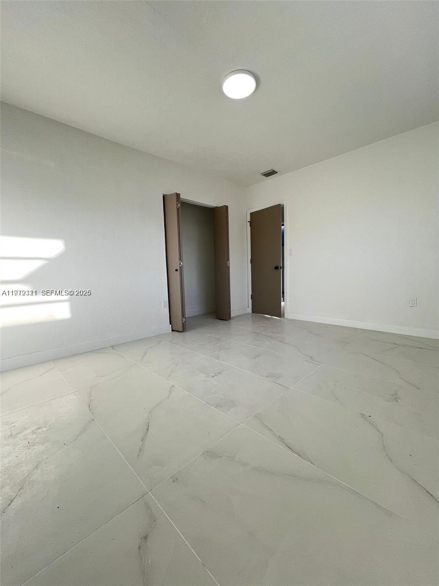   /  1560 кв.футов $ 2026-03-10 0 Фото