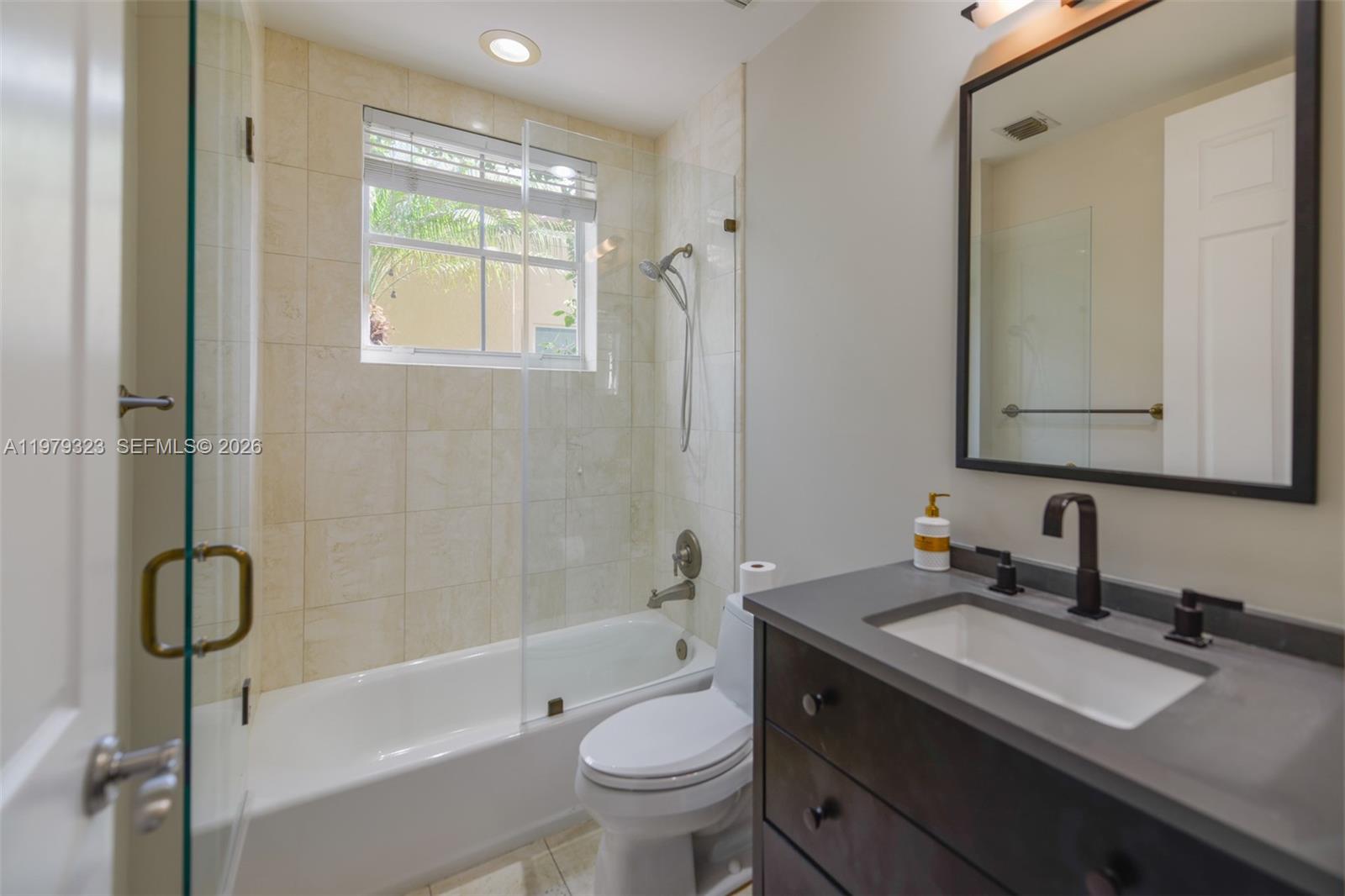 Photo of 1448 Mariner Way  (1448), Hollywood, Florida, 33019 - 