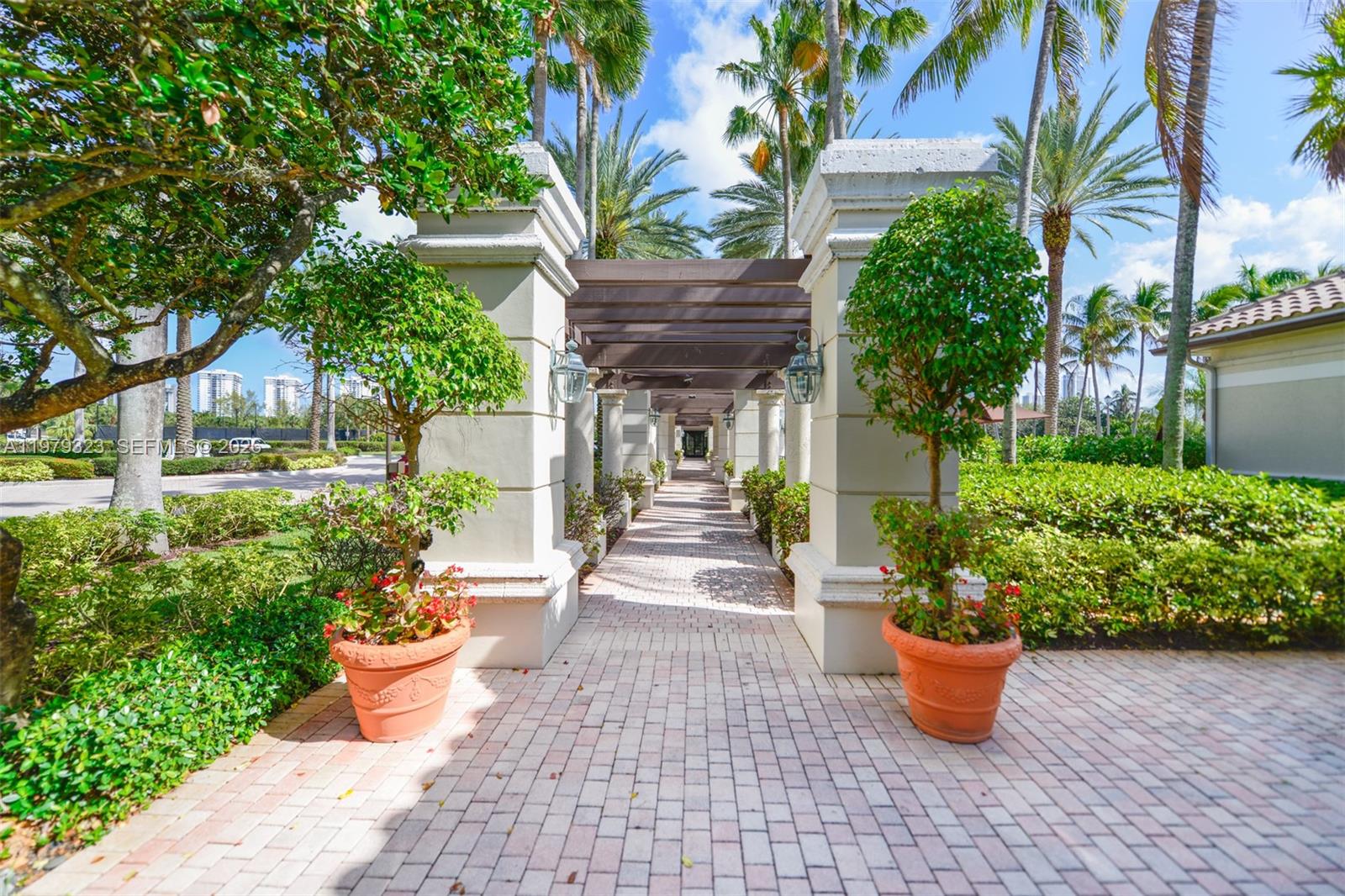 Photo of 1448 Mariner Way  (1448), Hollywood, Florida, 33019 - 