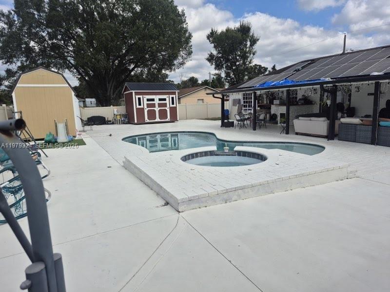 Ver detalles 8016 4 / 2 sq. ft. $ 2026-05-28 0 foto