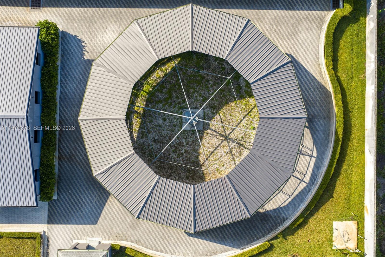 See details / sq. ft. $ 2026-03-09 0 Photo