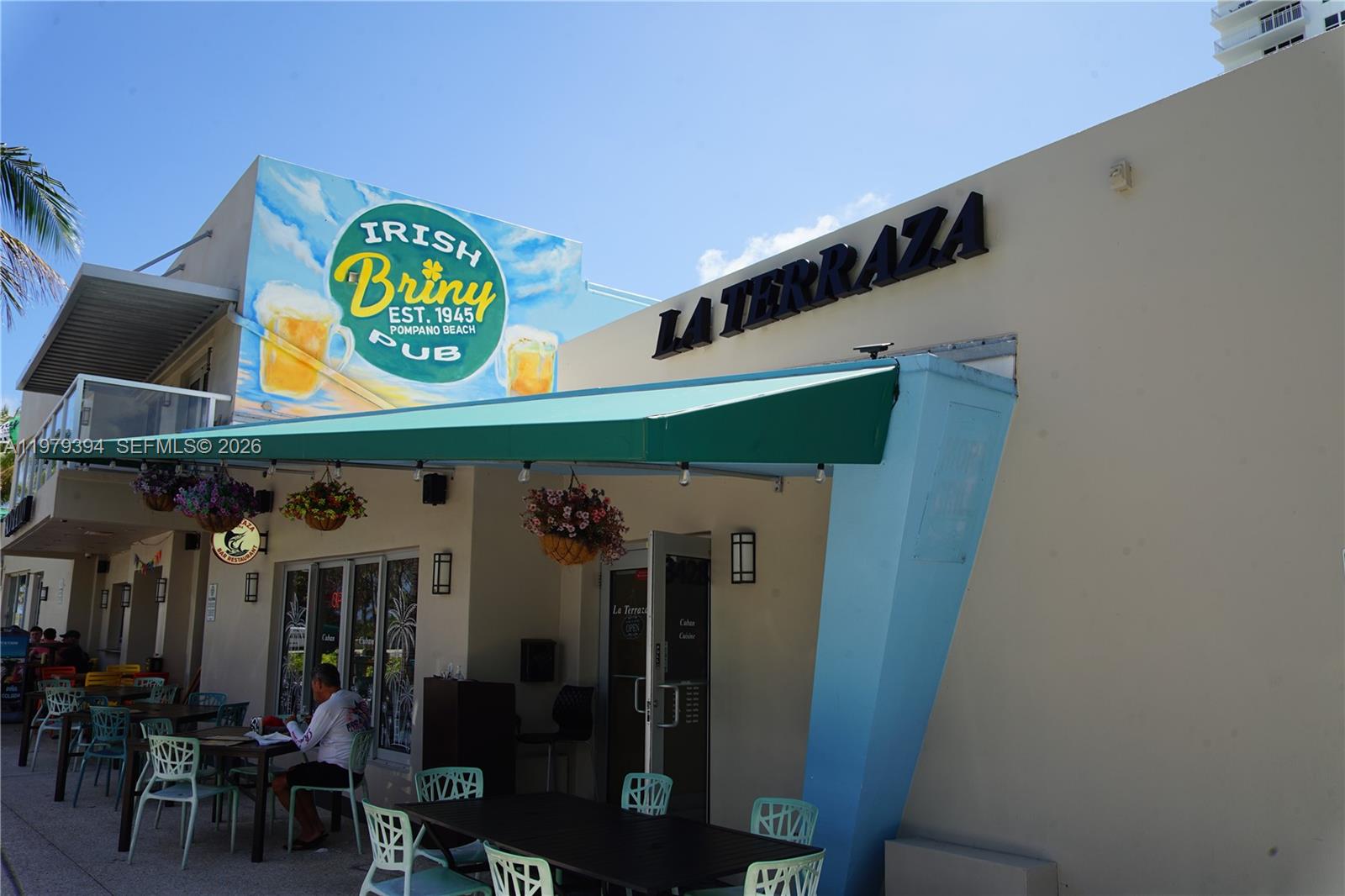   /   кв.футов $ 2026-03-09 0 Фото