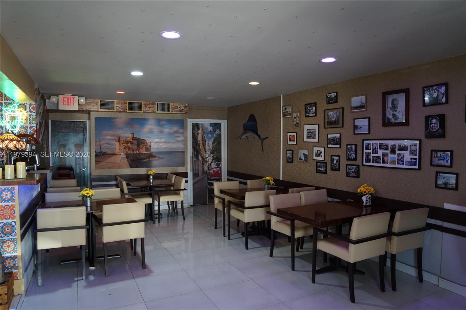   /   кв.футов $ 2026-03-09 0 Фото