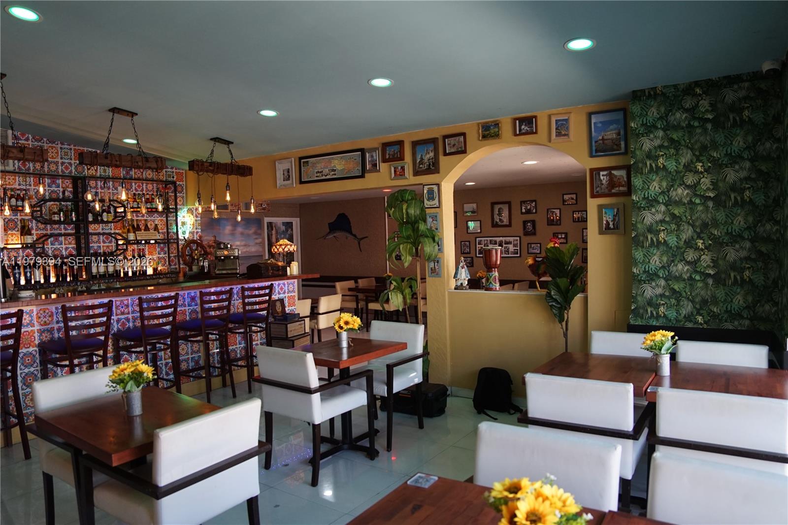   /   кв.футов $ 2026-03-09 0 Фото