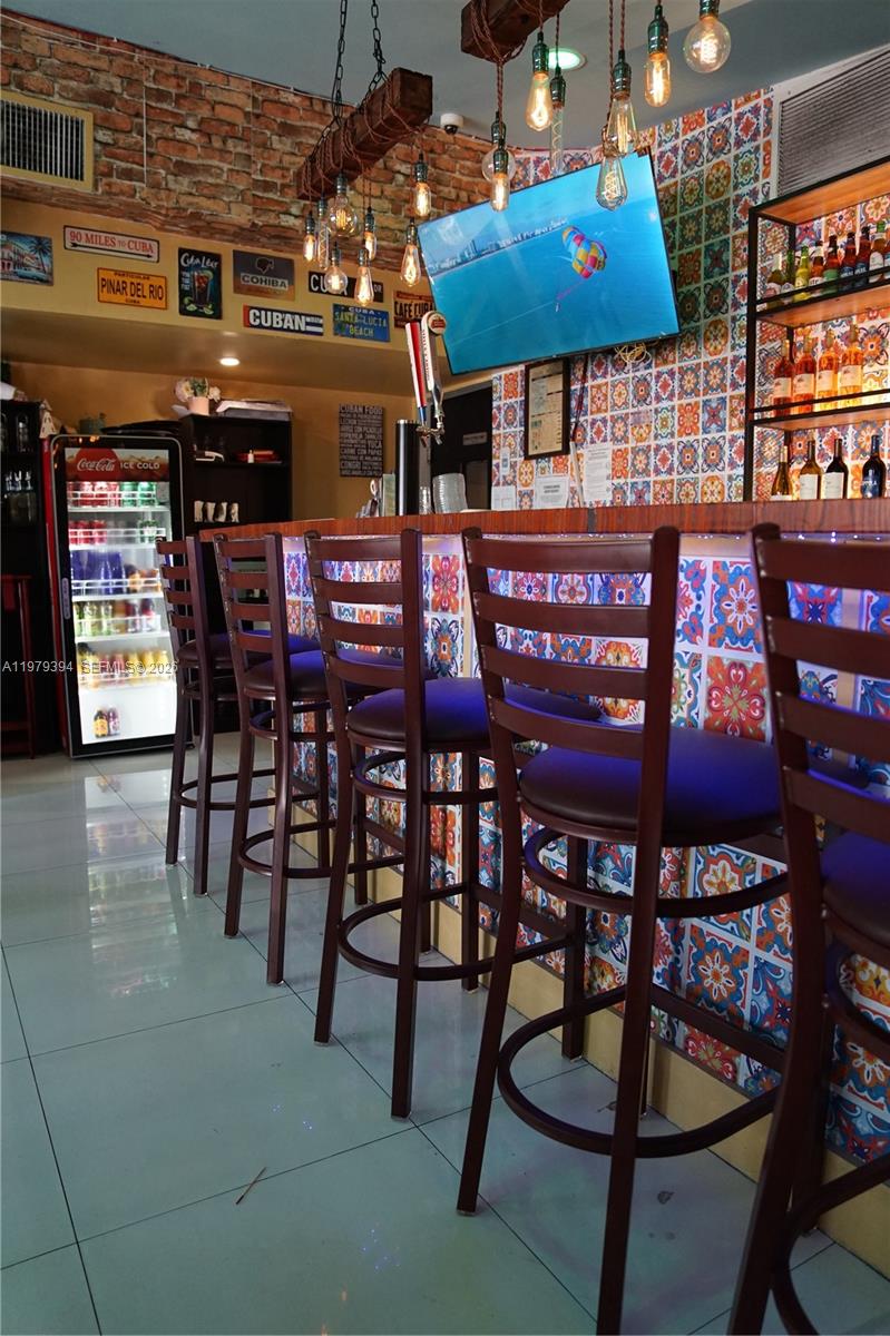   /   кв.футов $ 2026-03-09 0 Фото