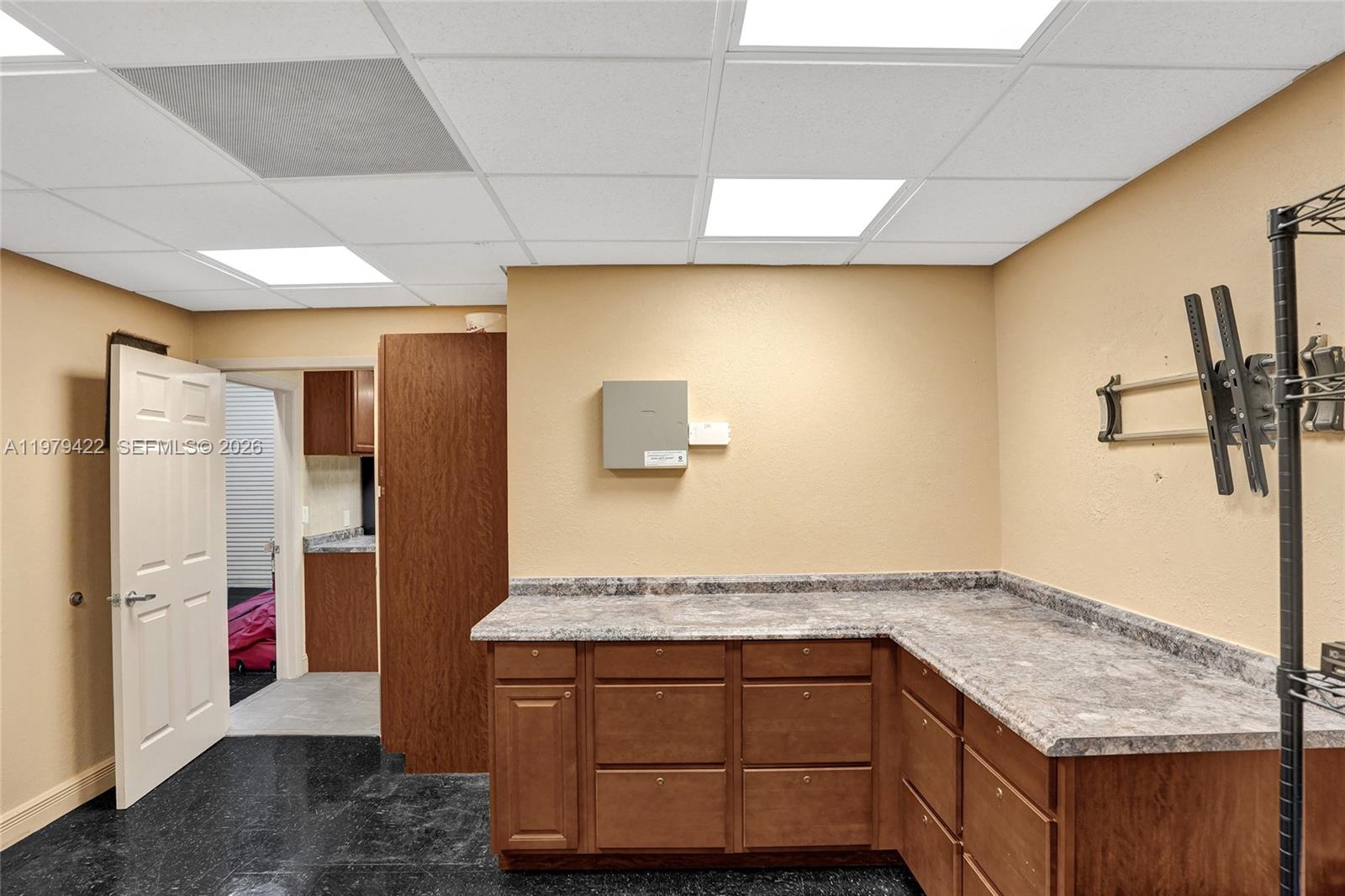   /   sq. ft. $ 2026-03-09 0 Photo