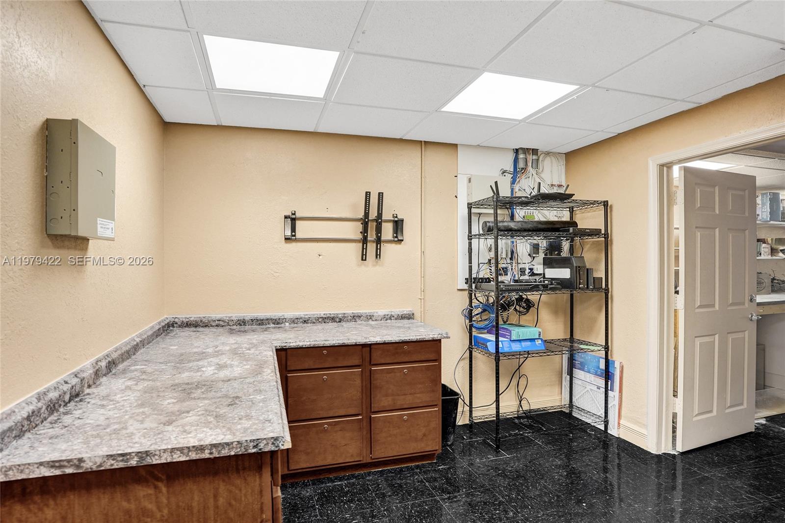   /   sq. ft. $ 2026-03-09 0 Photo