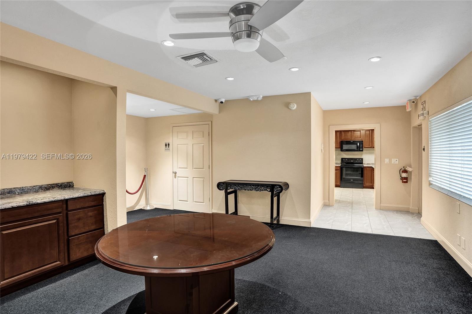   /   sq. ft. $ 2026-03-09 0 Photo