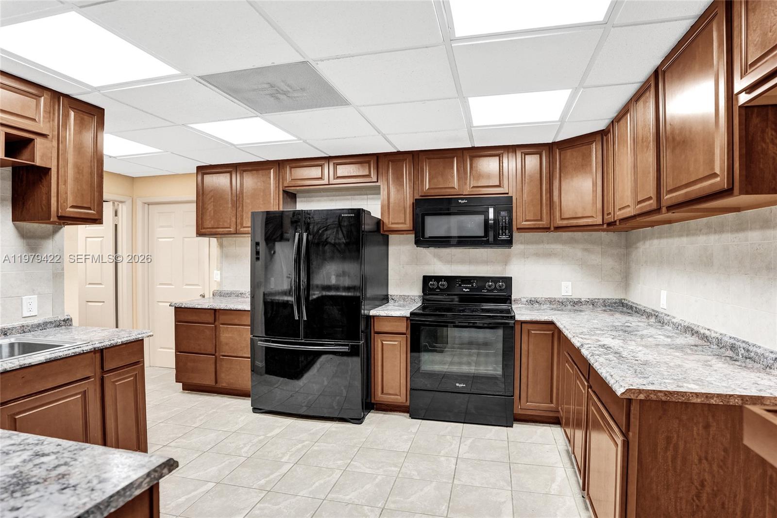   /   sq. ft. $ 2026-03-09 0 Photo