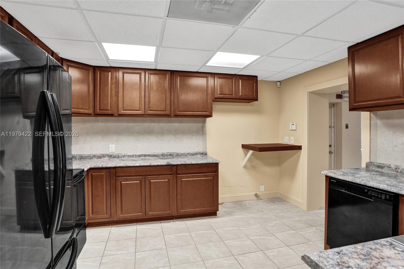   /   sq. ft. $ 2026-03-09 0 Photo