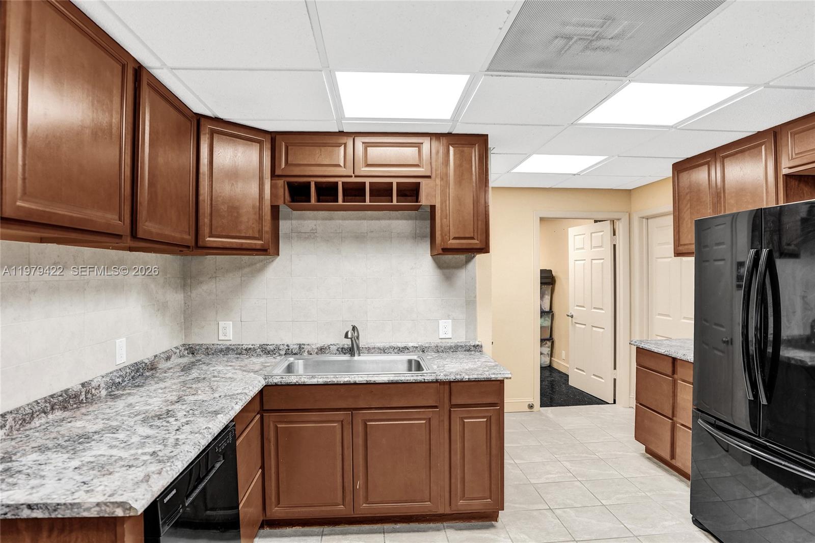   /   sq. ft. $ 2026-03-09 0 Photo