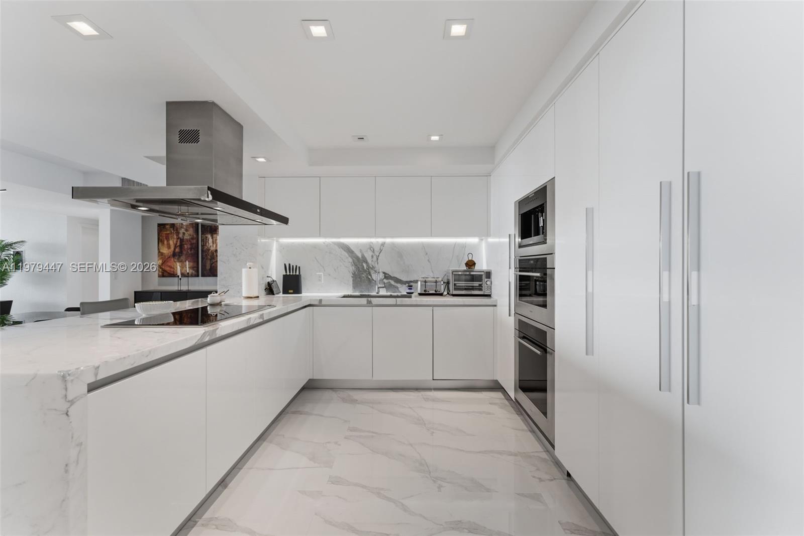 5-2304 4 / 5 3084 sq. ft. $ 2026-03-09 0 Photo