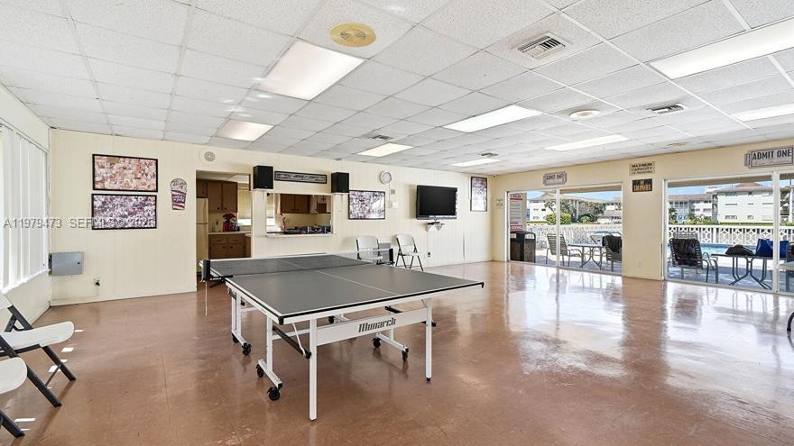 Photo of 1825 Ocean Dr  #811, Hallandale Beach, Florida, 33009 - 