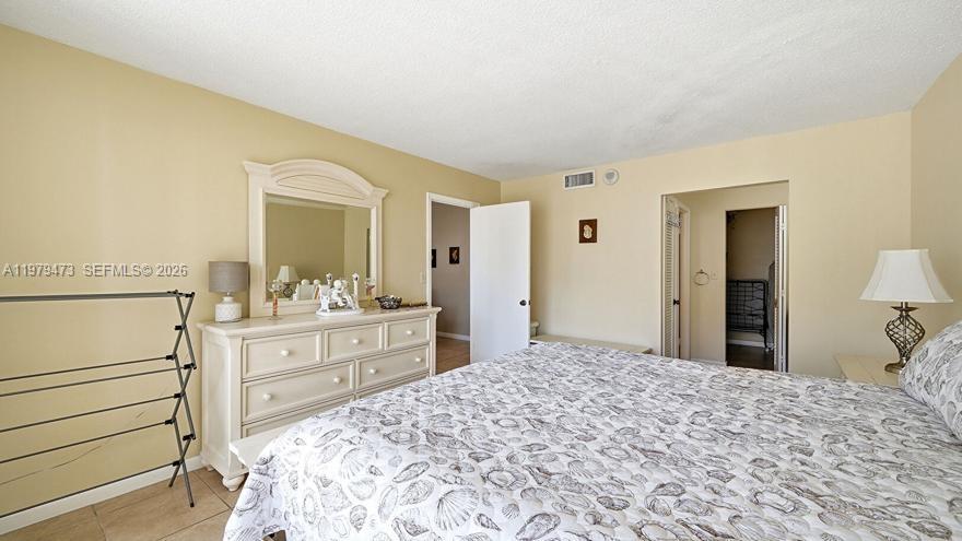 Photo of 1825 Ocean Dr  #811, Hallandale Beach, Florida, 33009 - 