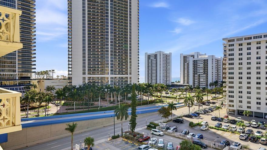 Photo of 1825 Ocean Dr  #811, Hallandale Beach, Florida, 33009 - 