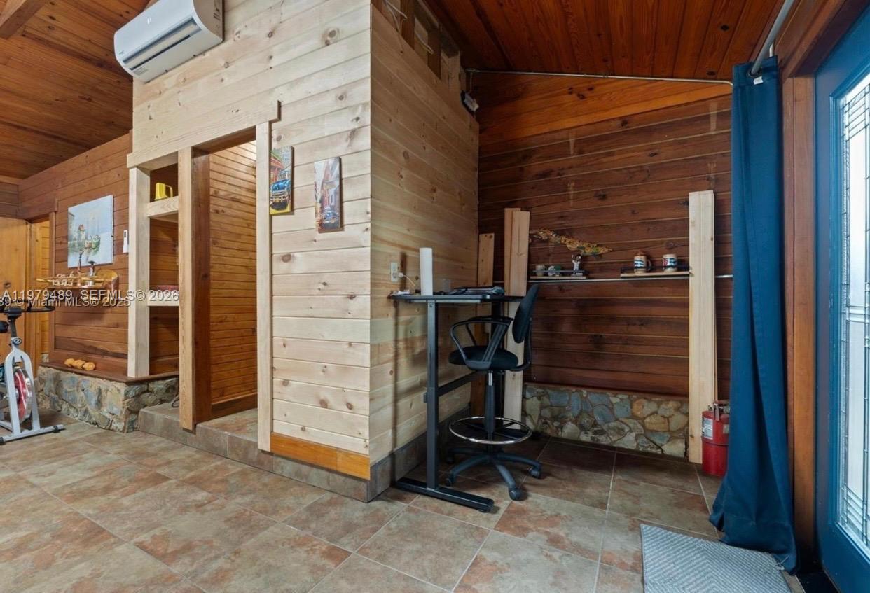   /   sq. ft. $ 2026-03-09 0 foto