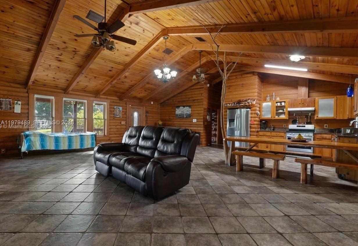   /   sq. ft. $ 2026-03-09 0 foto