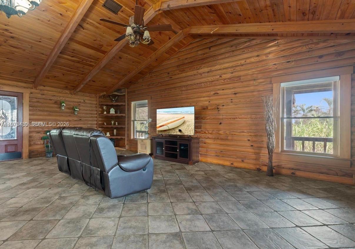   /   sq. ft. $ 2026-03-09 0 foto