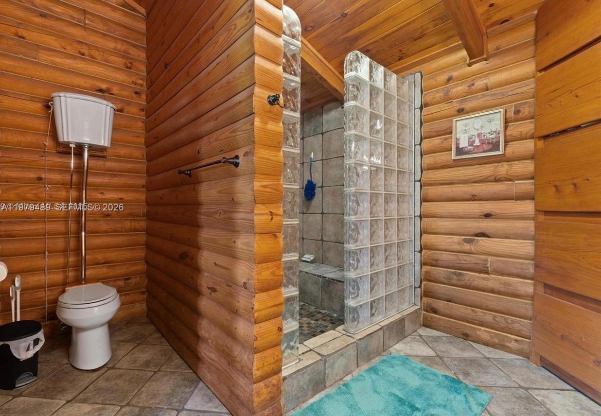   /   sq. ft. $ 2026-03-09 0 foto