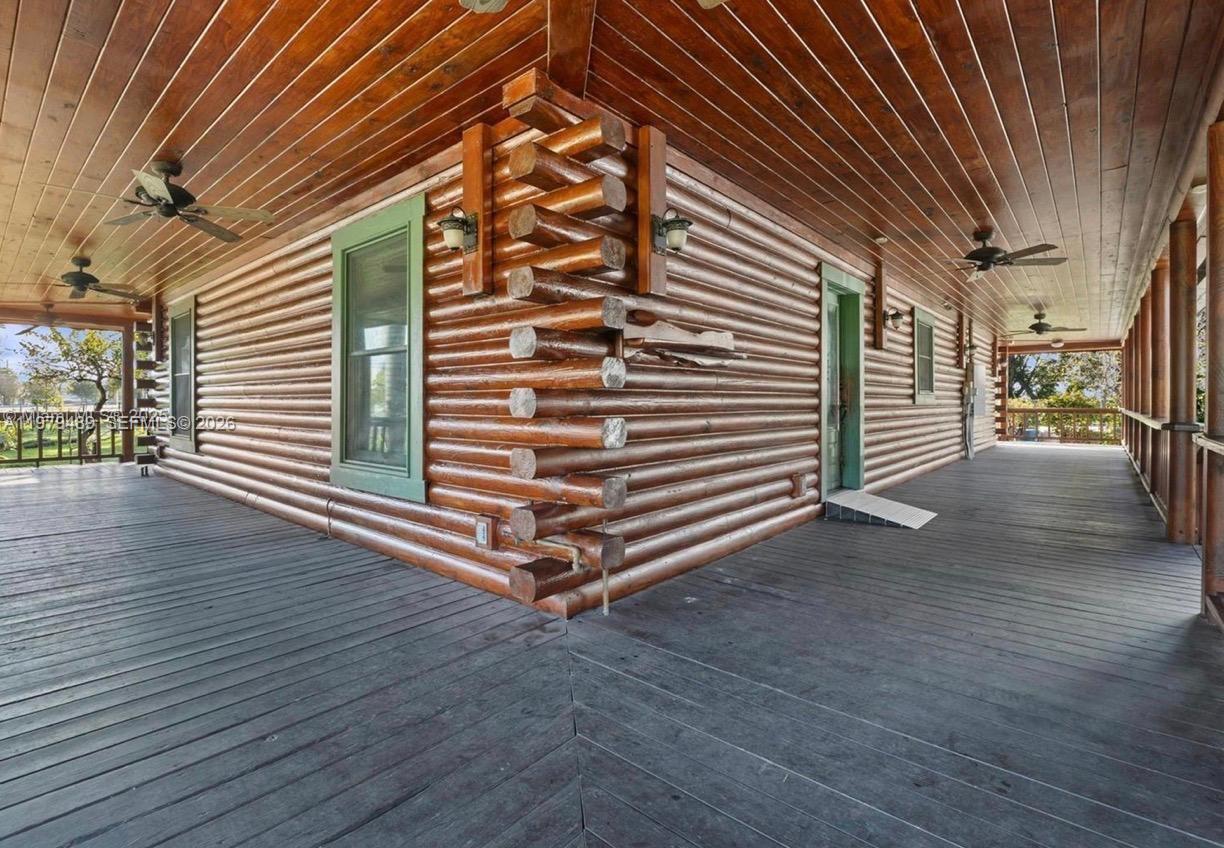   /   sq. ft. $ 2026-03-09 0 foto