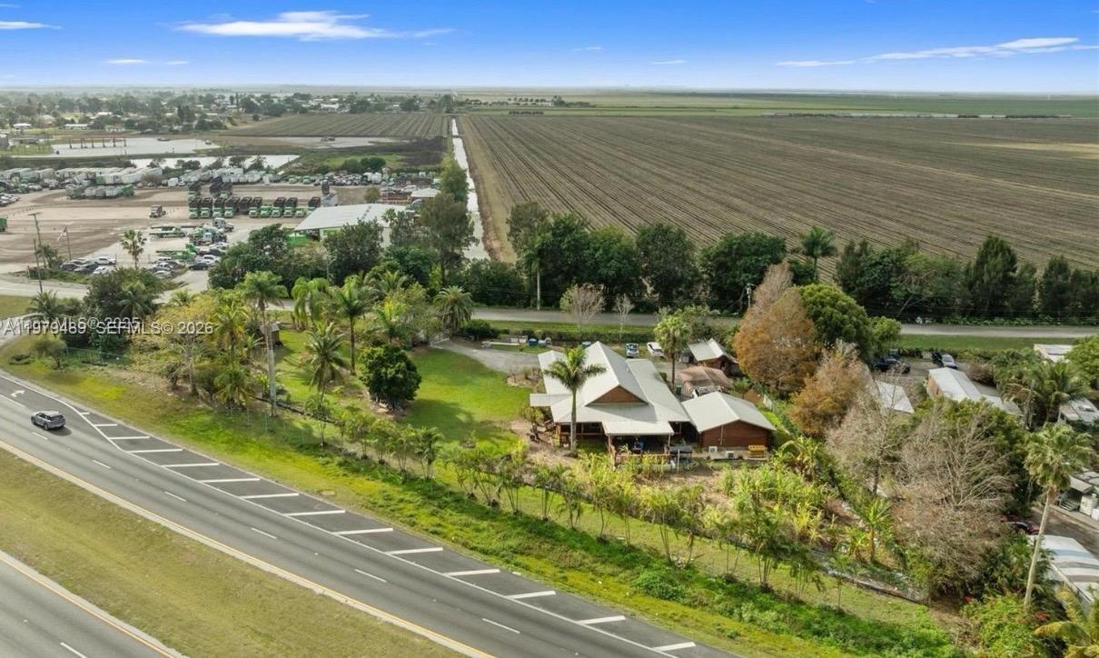   /   sq. ft. $ 2026-03-09 0 foto