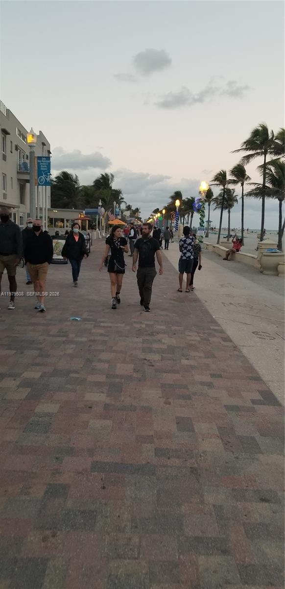 5Q 1 / 1 798 sq. ft. $ 2026-03-09 0 foto