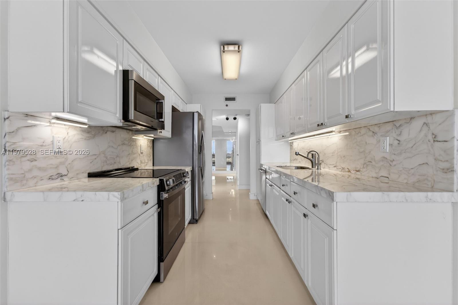 Photo of 3600 Yacht Club Dr  #1802, Aventura, Florida, 33180 - 