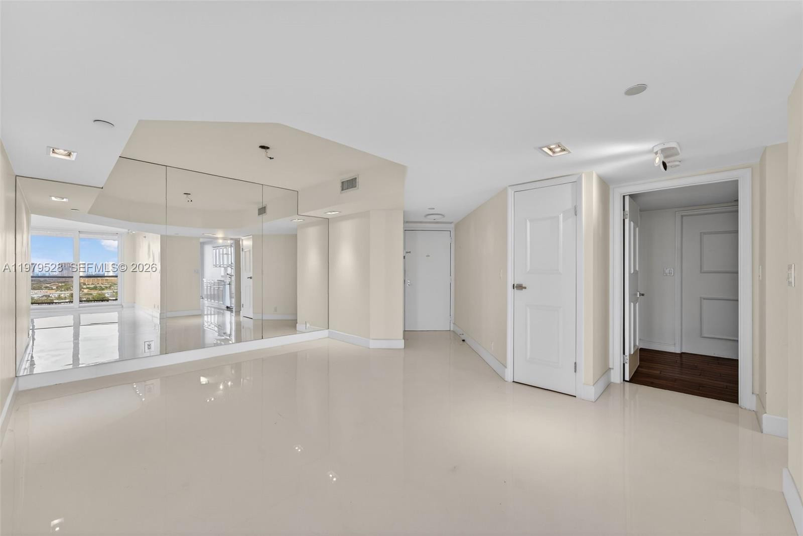 Photo of 3600 Yacht Club Dr  #1802, Aventura, Florida, 33180 - 