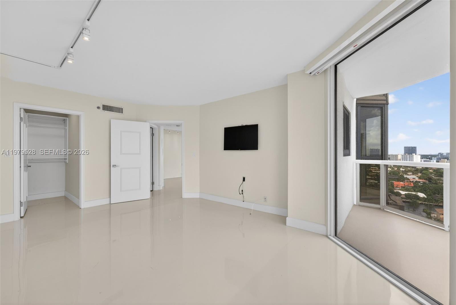 Photo of 3600 Yacht Club Dr  #1802, Aventura, Florida, 33180 - 