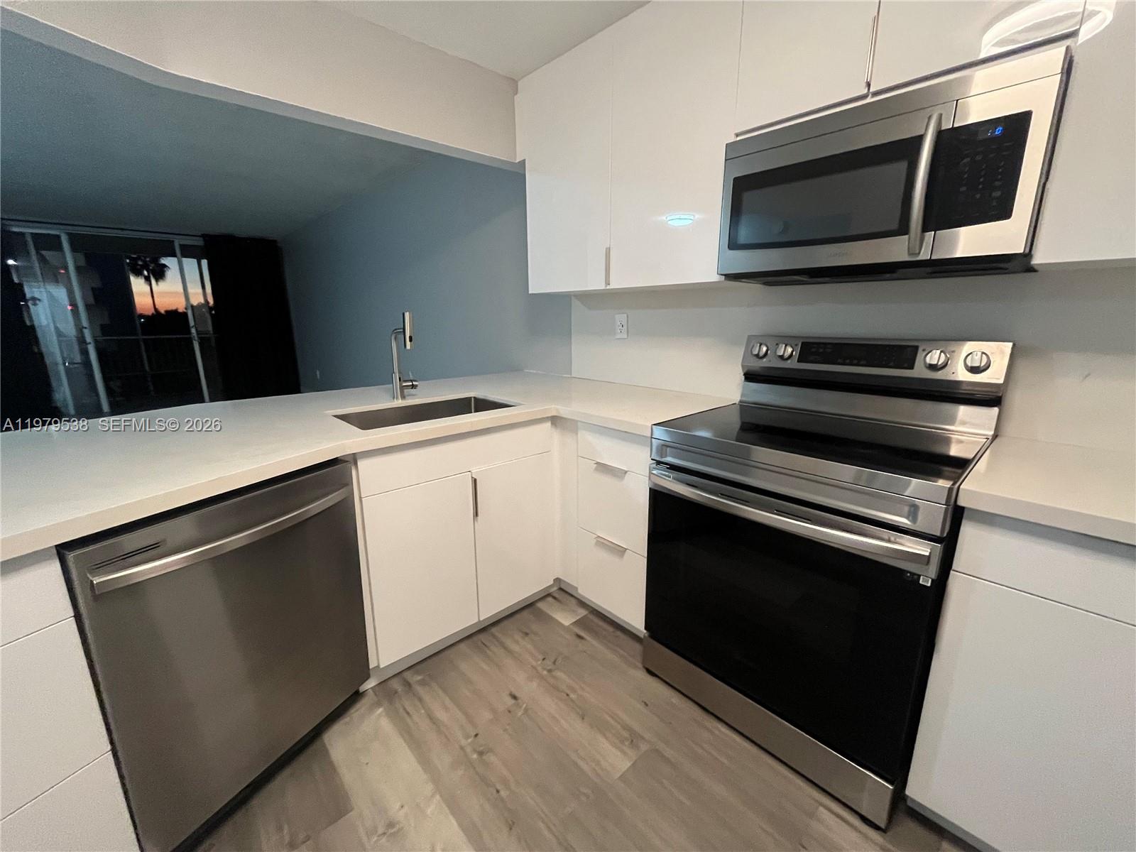 522-3 2 / 2 1036 sq. ft. $ 2026-03-09 0 Photo