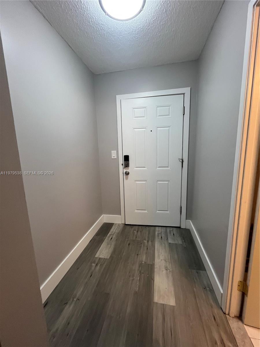 522-3 2 / 2 1036 sq. ft. $ 2026-03-09 0 Photo