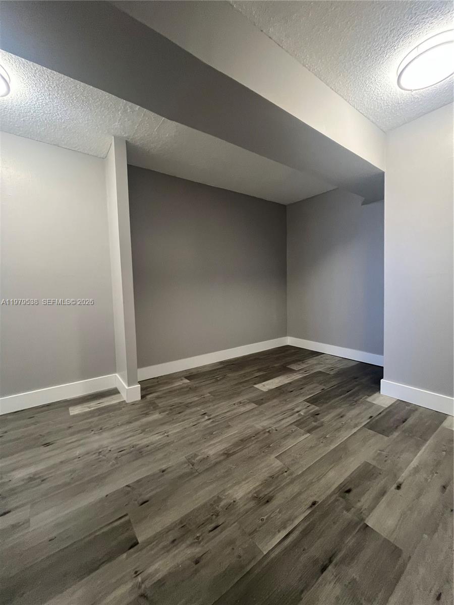 522-3 2 / 2 1036 sq. ft. $ 2026-03-09 0 Photo