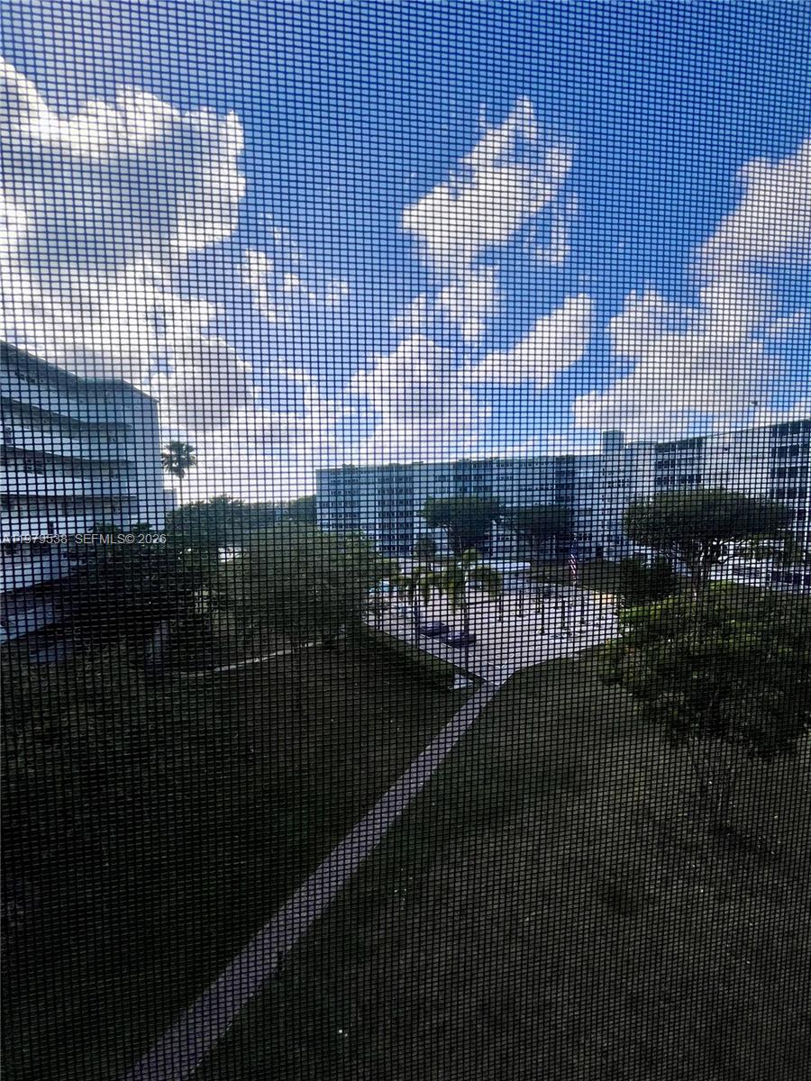 522-3 2 / 2 1036 sq. ft. $ 2026-03-09 0 Photo