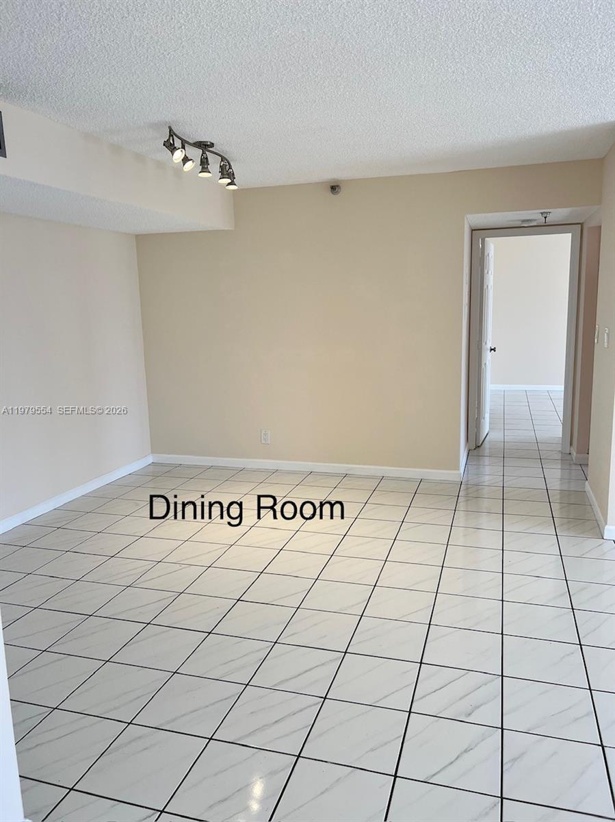 See details 1611 2 / 2 1240 sq. ft. $ 2026-03-09 0 Photo