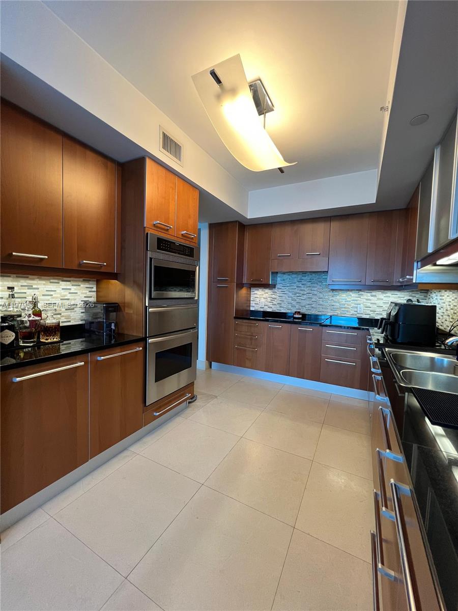 Photo of 3101 Ocean Dr  #3102, Hollywood, Florida, 33019 - 