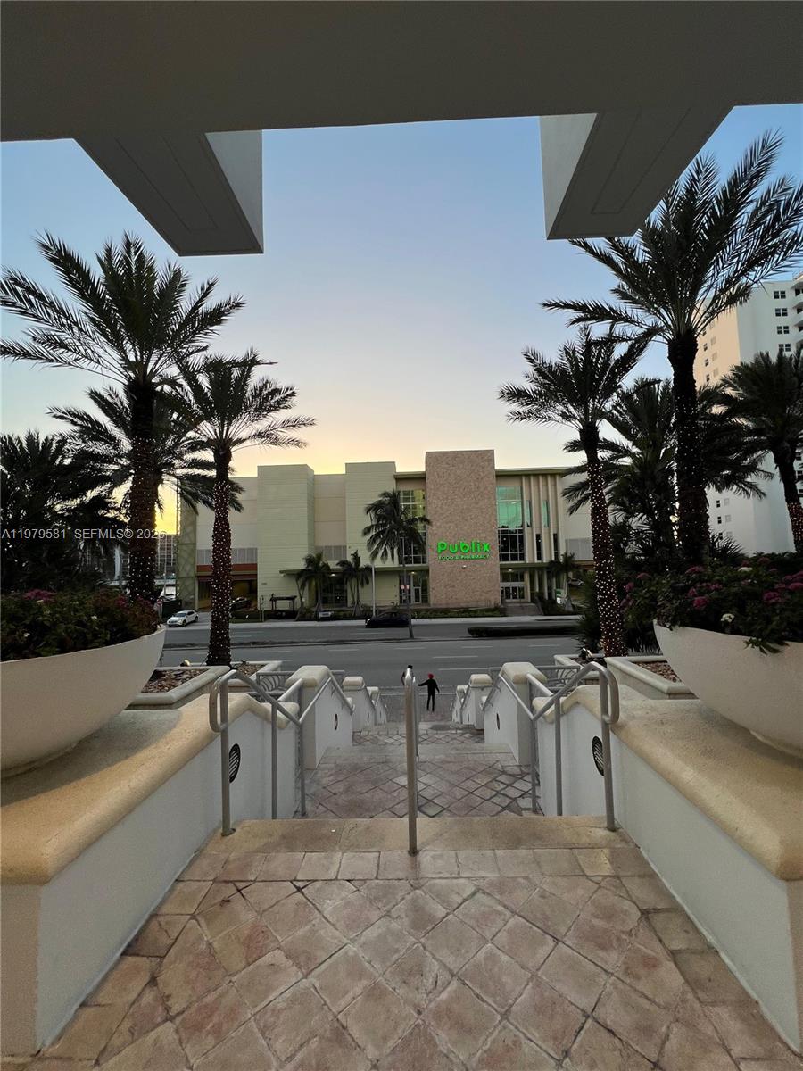 Photo of 3101 Ocean Dr  #3102, Hollywood, Florida, 33019 - 