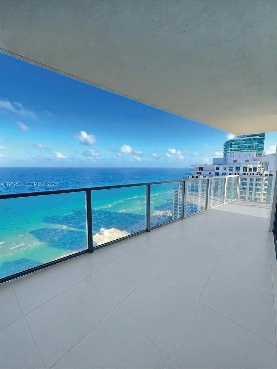 Photo of 3101 Ocean Dr  #3102, Hollywood, Florida, 33019 - 