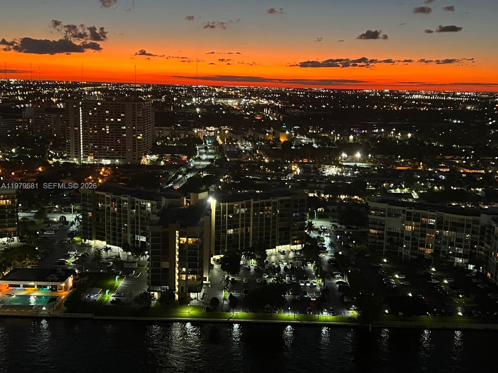 Photo of 3101 Ocean Dr  #3102, Hollywood, Florida, 33019 - 