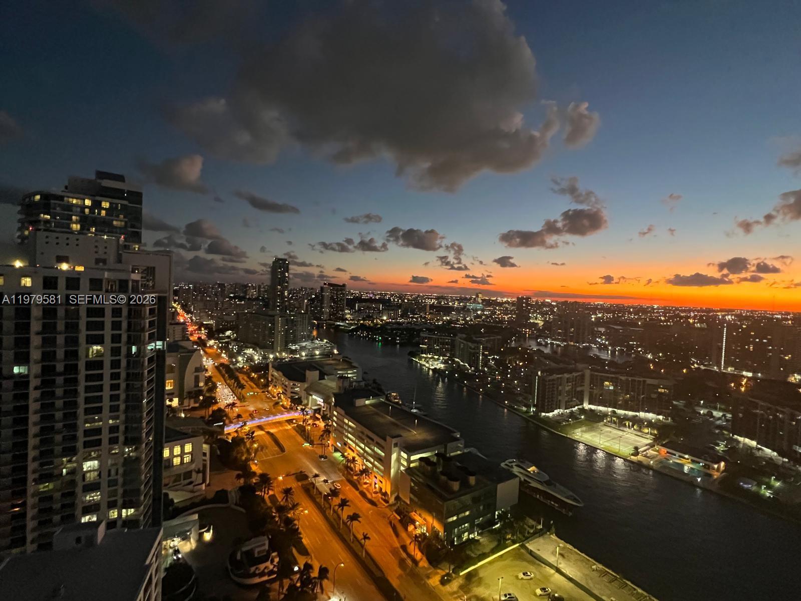 Photo of 3101 Ocean Dr  #3102, Hollywood, Florida, 33019 - 