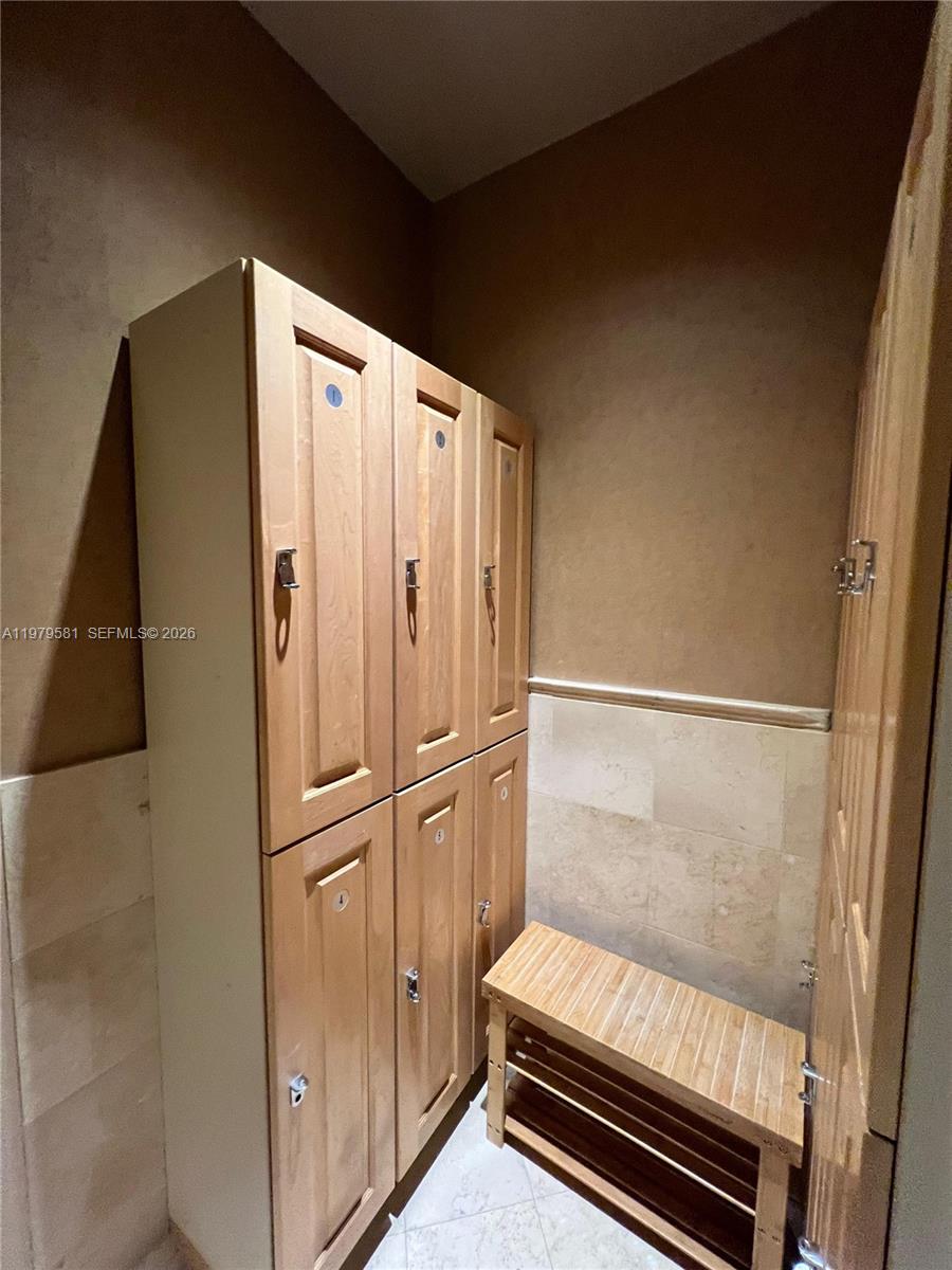 Photo of 3101 Ocean Dr  #3102, Hollywood, Florida, 33019 - 