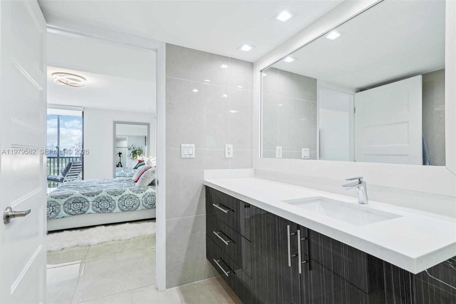 Photo of 20379 Country Club Dr  #1436, Aventura, Florida, 33180 - 