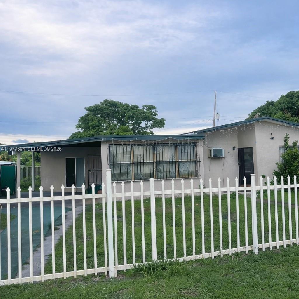 Подробнее 631 3 / 1 1184 кв.футов $ 2026-03-09 0 Фото