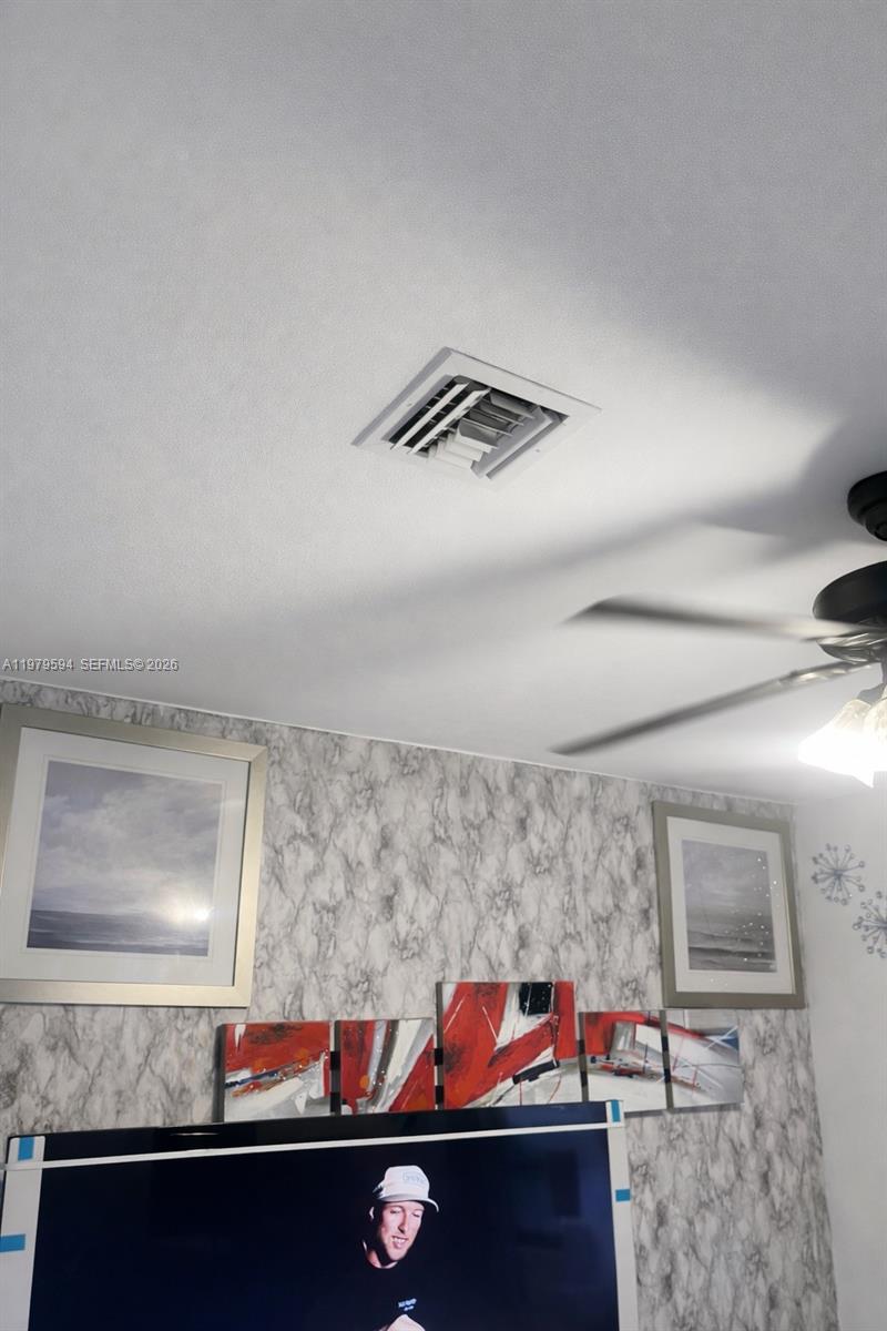 Подробнее 631 3 / 1 1184 кв.футов $ 2026-03-09 0 Фото